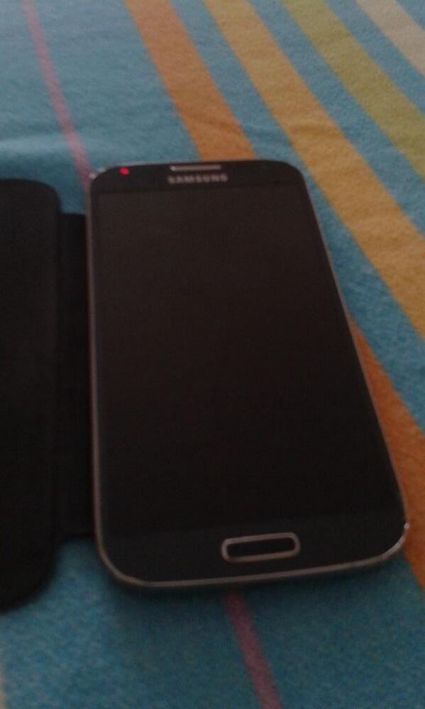 MuchachoDiego's tweet photo. Samsung galaxy s4 http://t.co/P4PeRfd390