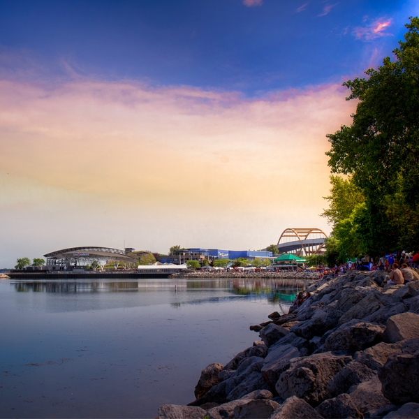 Summerfest's tweet photo. Forever Summer. http://t.co/RRxZdkkEEQ