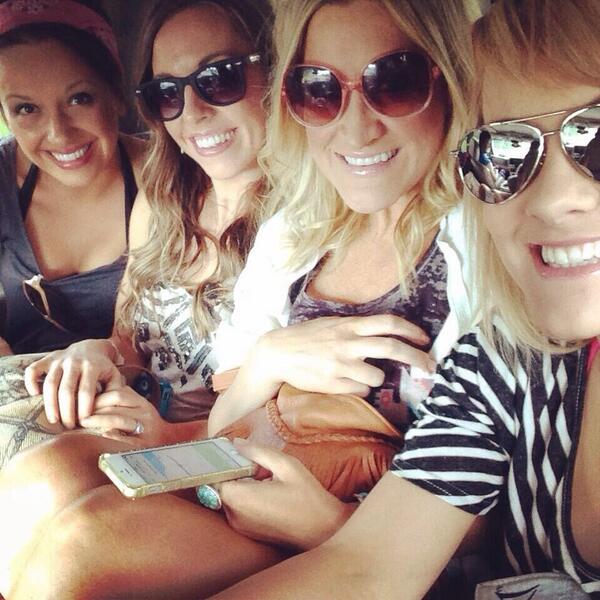 AmberCIsPerfect's tweet image. They are so cute @ambercarrington @tifftycent @carlypearce @JessicaRoadcap