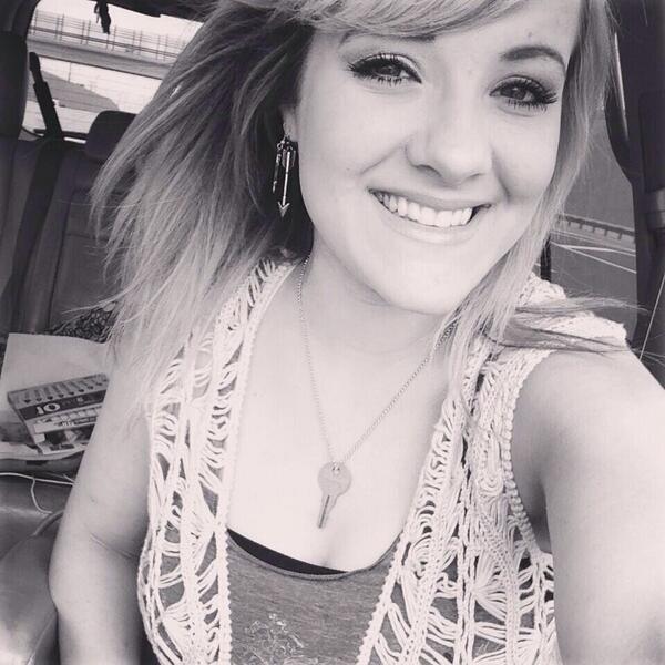 AmberCIsPerfect's tweet image. She's so beautiful @ambercarrington can I be you for a day