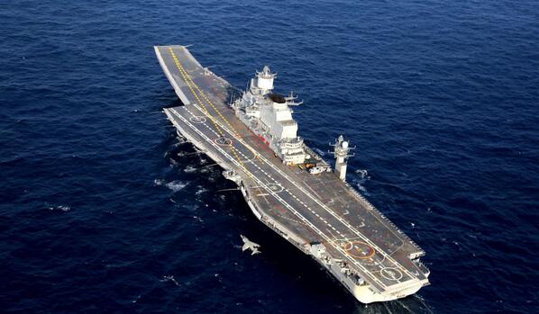 A Harrier escorting the Vikramaditya during its homecoming journey!