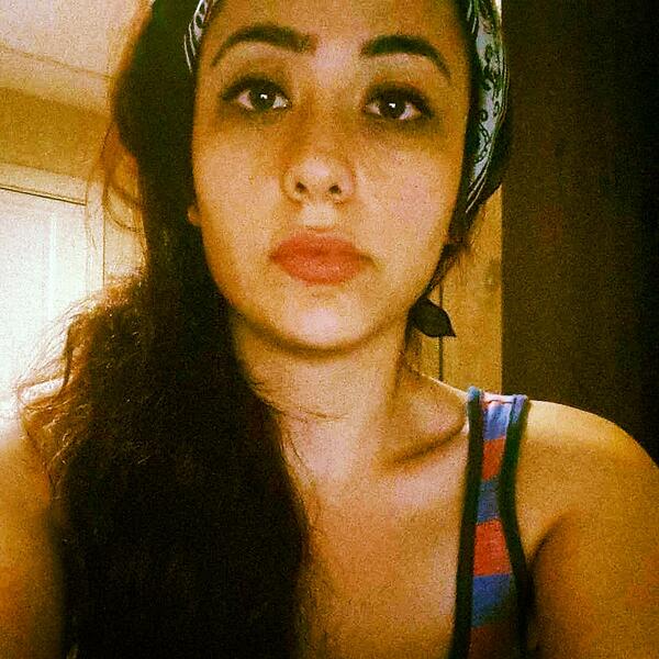 sıkılınca ben #whenimgetbored #followback #picoftheday #dorm #selfie #takipedenitakipederim #PazarBuTagKazandırır