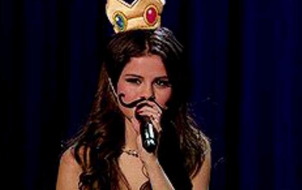 SGomezismylife's tweet photo. wishing you were best friends with selena #SelenaForMMVA http://t.co/k3IsFh4hO1