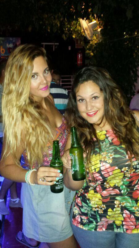 nattandcream's tweet photo. Creo que es el único sitio que me queda por subirla. Gracias por otro finde Granadino, amiga @HelenaL9 http://t.co/eJsS6ZqnM6