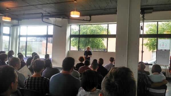 StarveUpsEUG's tweet photo. @StarveUpsEUG Greg Hartle is #amaz #craz #startup http://t.co/PkbfLuBZSu