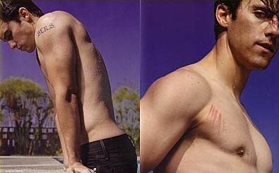 ChangedHero's tweet photo. #SeductiveSunday ~ http://t.co/bnkHrS2uqL