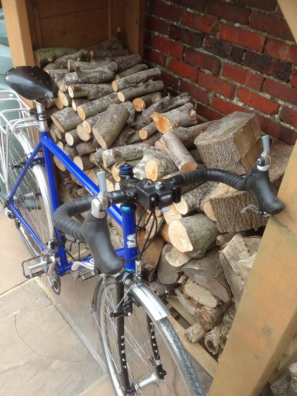 WeimaRunner's tweet photo. Can't recommend @liphookcycles enough, they made a brilliant job of my Surly LHT tourer #cycling http://t.co/x3Ozlq1j69