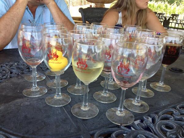 apappadake's tweet photo. Beautiful Father's Day at @Raffaldini vineyard today!! http://t.co/dO4NG064Ig