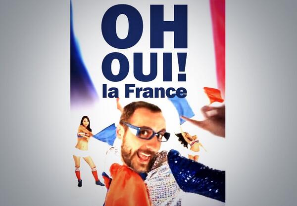 FredTestot's tweet photo. Allez les bleus #francoislefrancais #CurvedExperience http://t.co/ivJkoY89hf