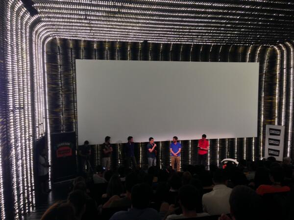 Notodofilmfest_'s tweet photo. 1er ganador de Zona Pitching: David Pérez y Sergio Granda. Rodarán "Aprieta pero raramente ahoga"@ECAM_  #weekendSON http://t.co/VsQ9QANXvl