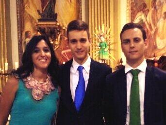 graciamm9's tweet photo. Nuestro ahijado de confirmacion!!@pedritogl30002 http://t.co/NfUmD1Xh2G