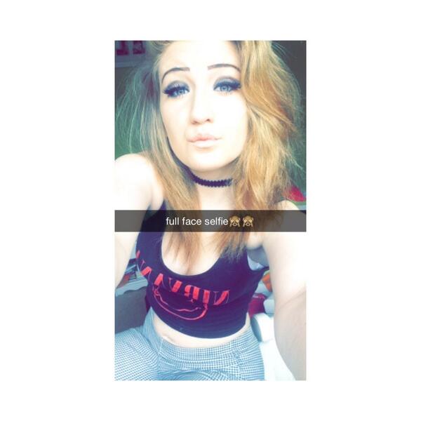 geebabiee231's tweet photo. add my sc - fxck.gee #snapchat #snapme http://t.co/xDgOWI8W61