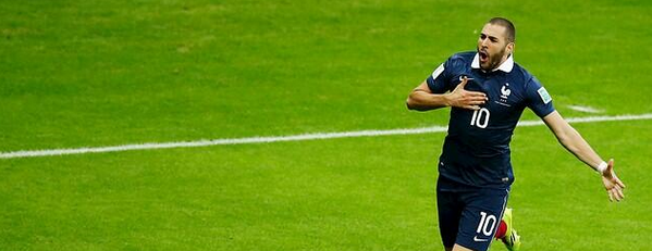 CNEWS_Sport's tweet photo. Les Bleus ont fait le boulot, la France bat le Honduras 3 à 0, grâce à un doublé de Karim #Benzema #FRAHON http://t.co/QnX2rijjhP