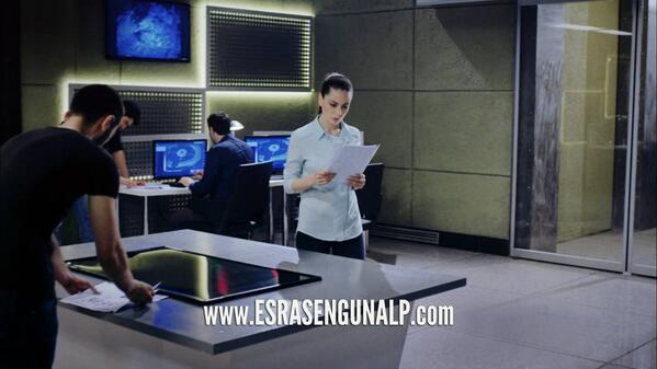 KvPana's tweet photo. #VadideFinal
@EEngnalpFan http://t.co/KF2pgLHzTI