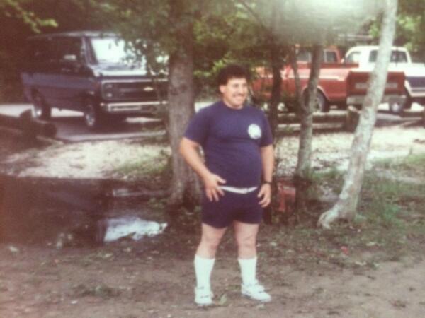 Stunting like my daddy. #fathersday #whowearsshortshorts #gbblegacyrider #tbs