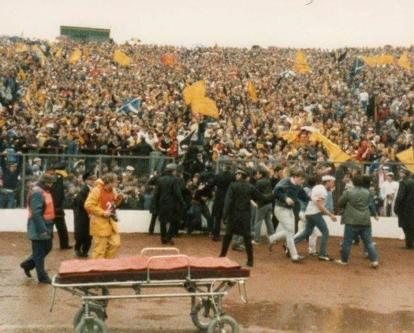 standfree1903's tweet image. Here&apos;s England at Hampden in 87 #swiftexit