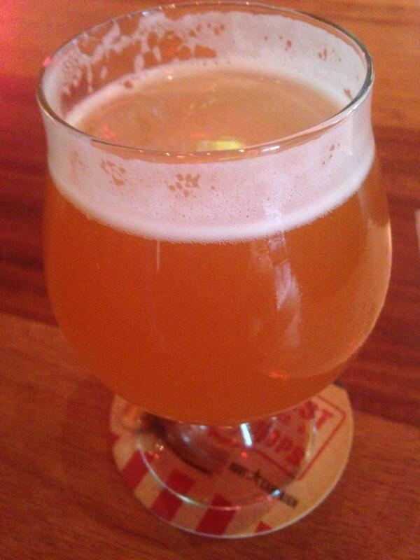 DadsDailyBrew's tweet photo. Having a Westbrook Big Tasty's Back Door Saison @ClosedforBiz give both the bar and the beer a 6p http://t.co/ag9bpdf1Xz