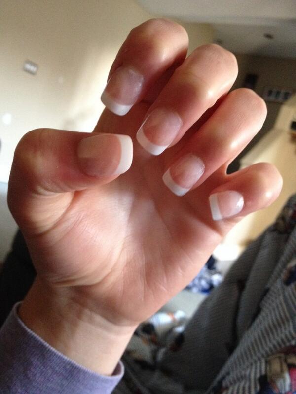 NikkiTaylor07's tweet photo. ouuu lala grad nails💅💁 http://t.co/jIQfp8xIL9