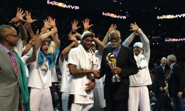 theScore tweet media