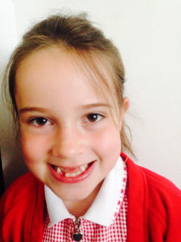 @MariaPrangle another day another tooth out this tooth fairy will be broke of this carries on