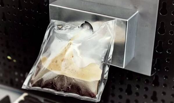 Independent's tweet image. ISSpresso to deliver astronauts' caffeine fix on board the ISS
ind.pn/1qUO0Ml