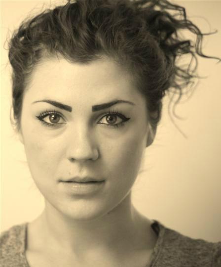 sarahJaneFan's tweet photo. My beautiful stunning idol @Sarah_JaneActor God bless her #bestactor http://t.co/eNIoVwvzZt