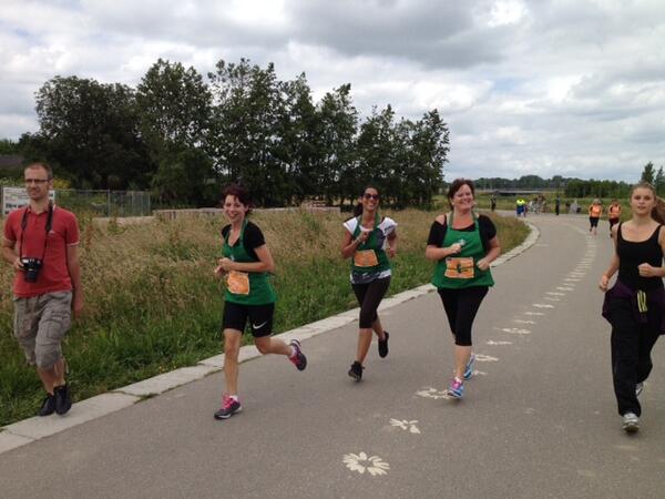 Customers v <a href="/Starbucks_Meern/">Starbucks Meern FAN</a> hebben E.500 gedoneerd aan <a href="/runforkika/">Run for KiKa</a> voor onze topfitte barista's #ThankYou