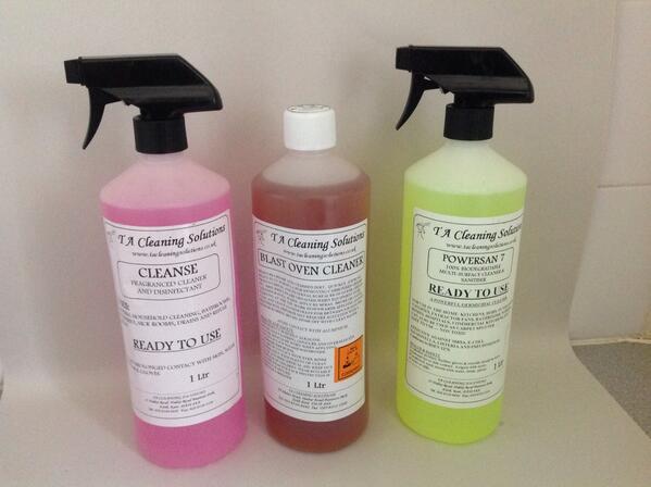 alanDbell773's tweet photo. Special now oven cleaner 1Lnot 500ml .go eBay under oven clean only £11.99 inc car for 3 items http://t.co/wWVLlBLQuw http://t.co/SFtmbGHu6X