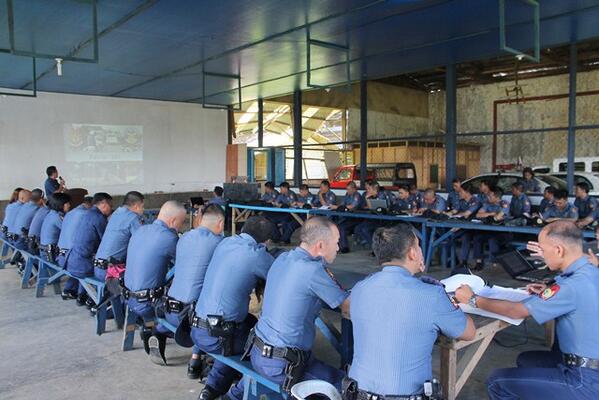 Bukppo_PD's tweet photo. BUK PPO cascading PATROL 101. @RDPRO10 @AlanLPurisima http://t.co/QimeAikfZq