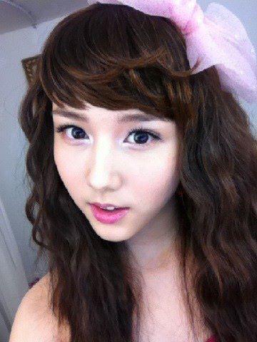 OMOKpop's tweet photo. ada yang mau chat gak sama mimin? :" mimin secantik ini loh :" http://t.co/hfTSh8NOB6