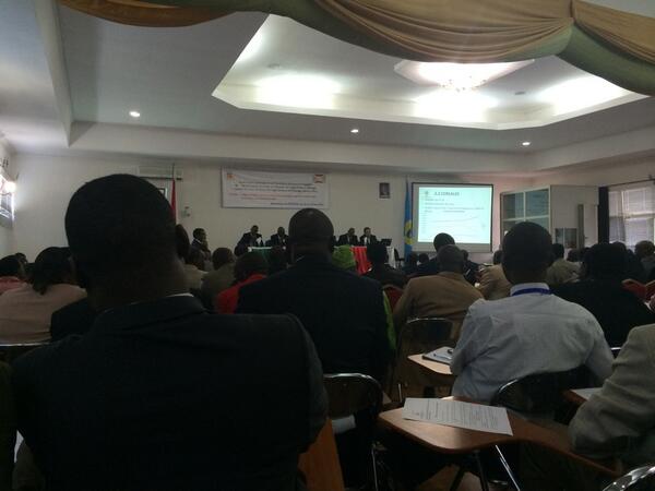 MVOmicro's tweet image. 1e dag van het jaarlijkse landbouw forum: presentaties, panels, debatten en netwerken! #microinsurance #burundi