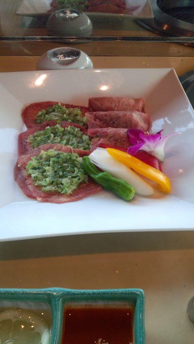 14日の撮影会すごく楽しかった╰(*&acute;︶`*)╯♡昨日は叙々苑行ってきた(^ー^)今週も撮影あるからがんばろっ(๑ˇ3ˇ๑) http://t.co/tMMCUyL1rI