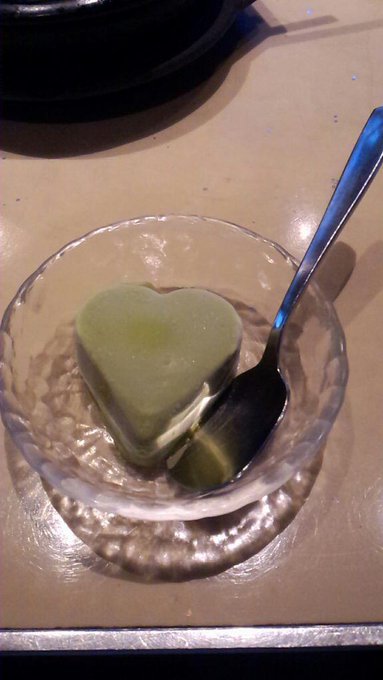 14日の撮影会すごく楽しかった╰(*&acute;︶`*)╯♡昨日は叙々苑行ってきた(^ー^)今週も撮影あるからがんばろっ(๑ˇ3ˇ๑) http://t.co/tMMCUyL1rI