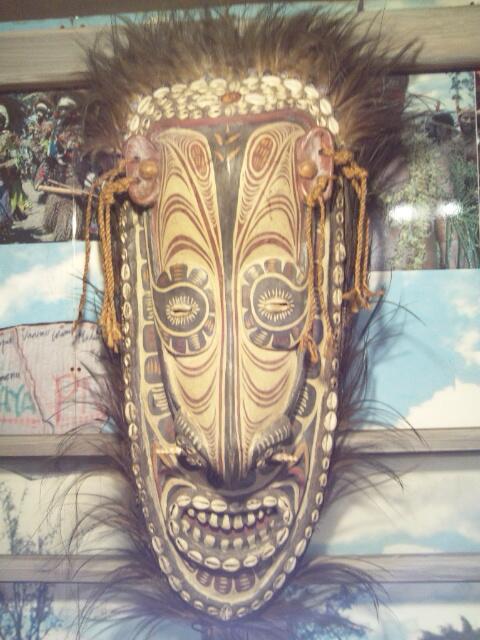 三重大学の盗まれた木彫り像（パプアニューギニア産）の呪い…国内じゃ