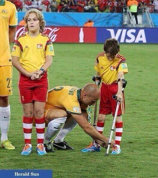 RT <a href="/RobbieSlater17/">Robbie Slater</a>: This will be one of the best pics of this World Cup !