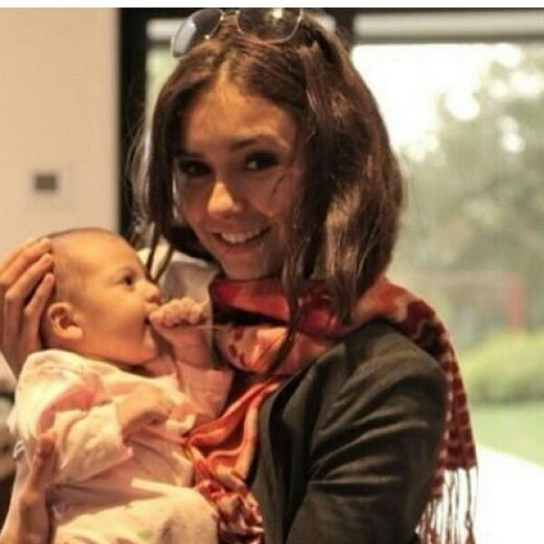 __VampDiaries__'s tweet photo. So sweet picture 💜💜 http://t.co/40UlVDbqRc
