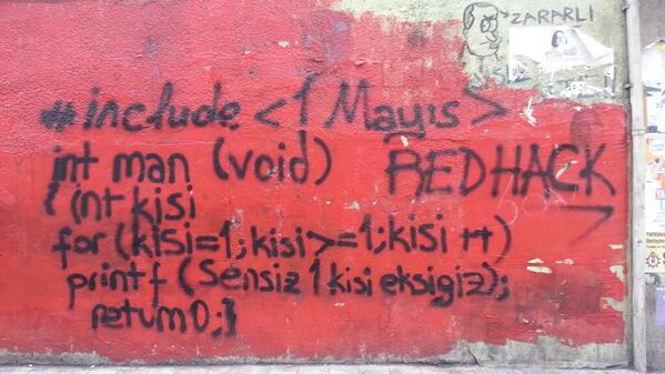 pancuniyoldas's tweet image. #redhacksusturulamaz  @TheRedHack #Okmeydani sokaklarında ..!