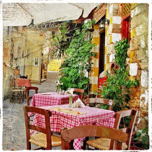 GreekGuide.com tweet media