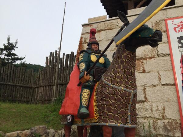 ehwanjin's tweet photo. 완전 장군감 http://t.co/Cwm7Y4YNXM