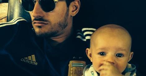 fansdebogotaMR's tweet image. (nuevo)
nueva foto de ricky y el baby matias♥

#notasMR
#familiaMR