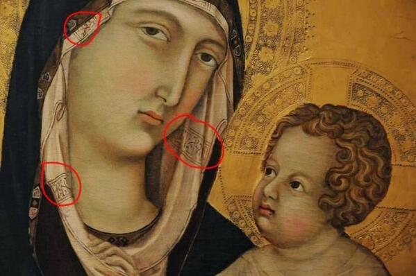 kerudung "bunda maria" bertuliskan lafal "la ila ha ilallah" artinya dlm bahasa indonesia "tiada tuhan selain ALLAH"