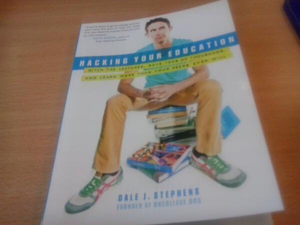 ivanmarcos's tweet image. Ya en mis manos el libro &quot;Hacking your education&quot; #hackealaeducación #aprendizaje #educación