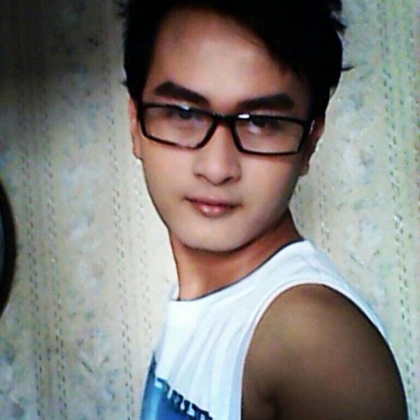 tea12327's tweet photo. "@Vermaker: @Vermaker คลิปก็มีนะ 555" http://t.co/57MdRkqnkQ