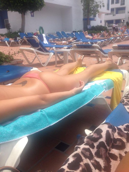 My view of @ellabellajolie for the day 👌 #pervert #AssForEngland 🍑 http://t.co/RMqQlXsaAe<a class="tags" href="/tag/ellabellajolie">@ellabellajolie</a><a href="/tag/pervert"class="tags">#pervert</a><a href="/tag/assforengland"class="tags"><span>#assforengland</span></a>