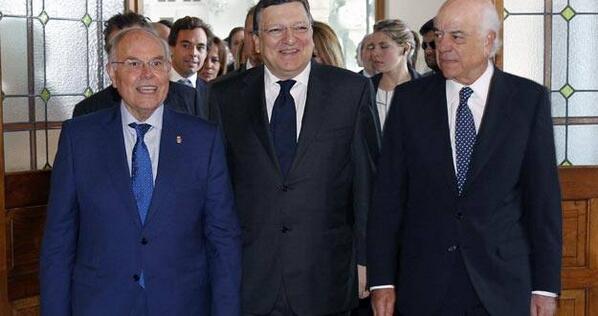 rtve's tweet image. Barroso apunta a 'errores' en la supervisión bancaria como origen de la crisis en España rtve.es/n/956089/