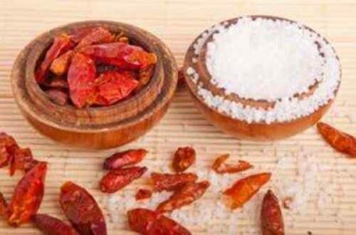 in4mnatn_health's tweet photo. Can't get rid of #CankerSore? These herbs and home treatments will help http://t.co/6zkL5wUh71 http://t.co/c5s82Qqbuv