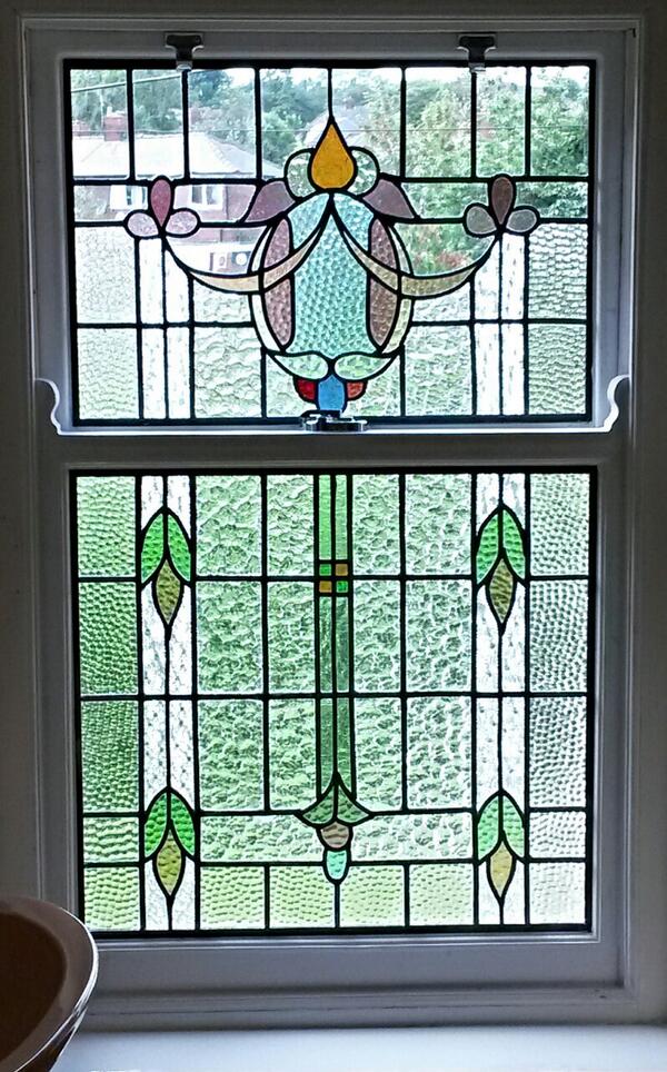 VineyMatt's tweet photo. @marcloxley100 @TradesHubCraig   original stained glass tripple glazed. And reinstalled in original sashes. http://t.co/nUxF4DRcSQ