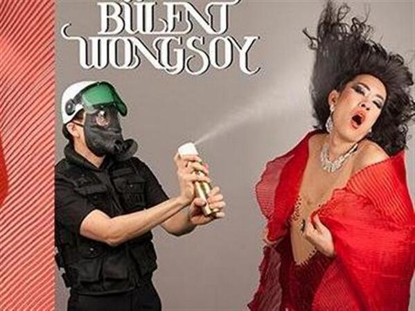 ekizilkaya's tweet photo. #Turkey’s transgender diva #BülentErsoy gets ‘#Chinese-Asian sister’: http://t.co/ETqkkPwY8Q @is_fink @BulentJournal http://t.co/idh4bXRj7J
