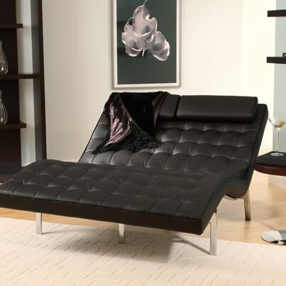 _ChairSource's tweet image. #GetItAtChairsource RT “@Euro_Style:Relax on the Valencia lounge for #WorldCup2014 viewing! #modern #furnituredesign http://t.co/w5KUy14rcZ”