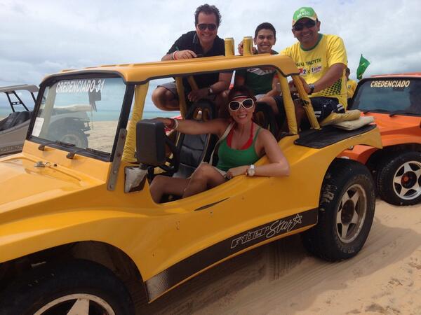 Lumassu's tweet photo. @JorgeAGM @macanovas @MaxRiveron Miguel sólo faltaste tu!! http://t.co/i8NHQe724b